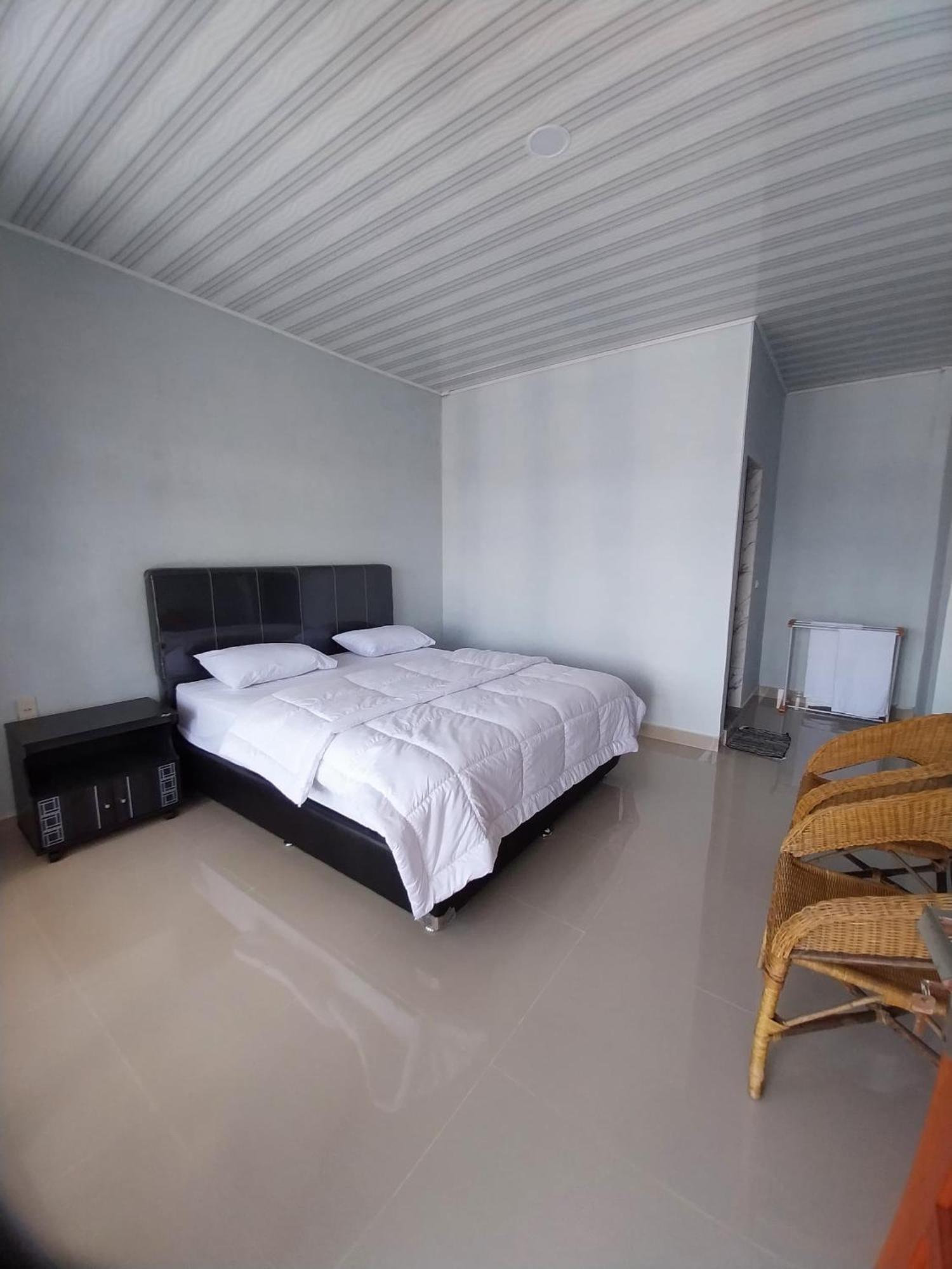 Maruba Inn ตุกตุก ภายนอก รูปภาพ