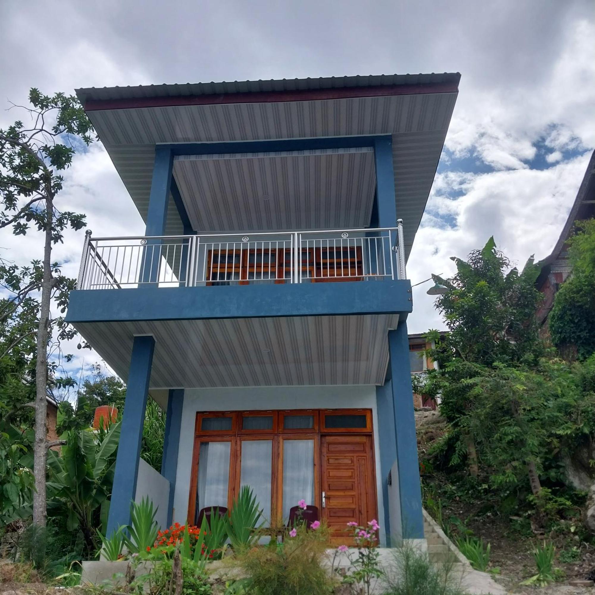 Maruba Inn ตุกตุก ภายนอก รูปภาพ